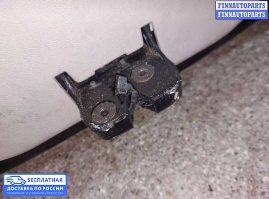 Замок багажника на Renault Scenic III