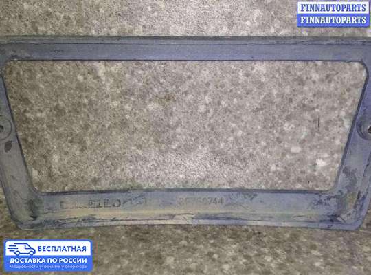 Решетка (заглушка) бампера на Lancia Kappa 838