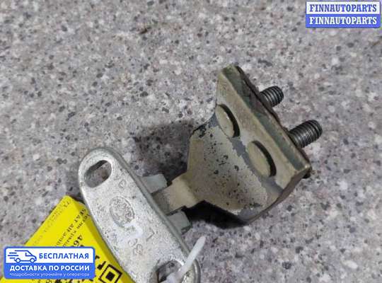 Петля крышки багажника на Ford Galaxy Mk1 / Mk2 (WGR)