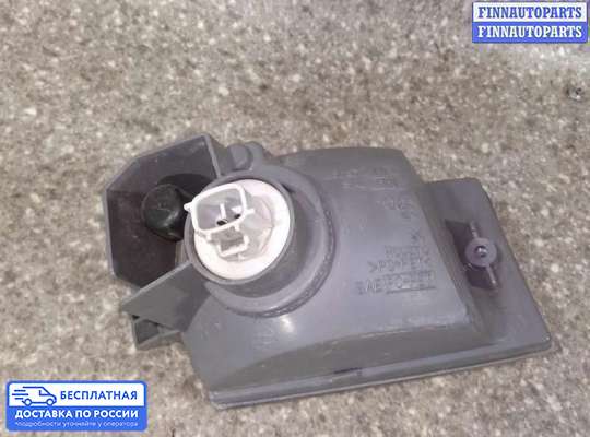 Поворотник передний на Toyota RAV4 II (XA20)
