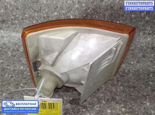 Поворотник передний на Volkswagen Transporter T4