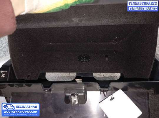 Бардачок (вещевой ящик) на Volkswagen Passat B6 (3C)