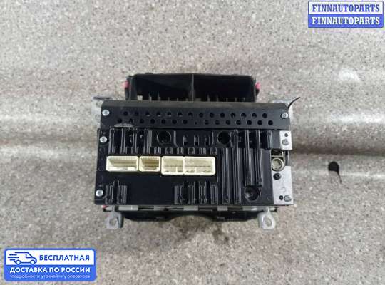 Магнитола на Toyota Yaris P9
