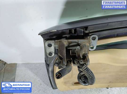 Петля крышки багажника на Volkswagen Touareg I (7L)