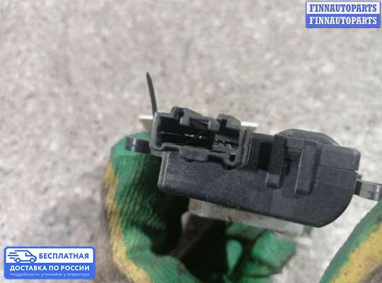 Моторчик заслонки печки на Mazda 3 II (BL)