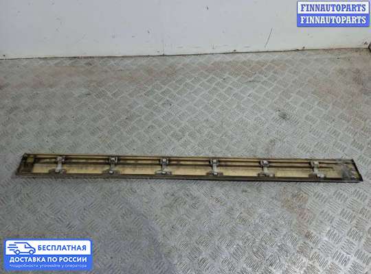 Молдинг на Audi A6 (C4)