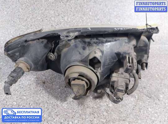 Фара передняя на Hyundai Matrix