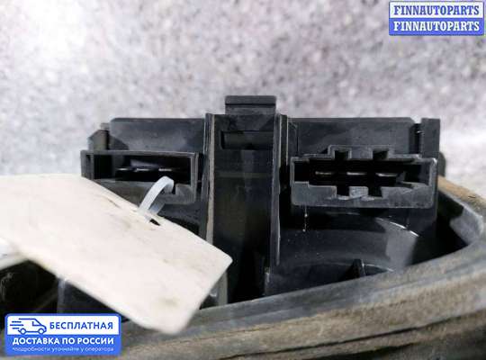 Фонарь крышки багажника на Volkswagen Passat B3 (35i)