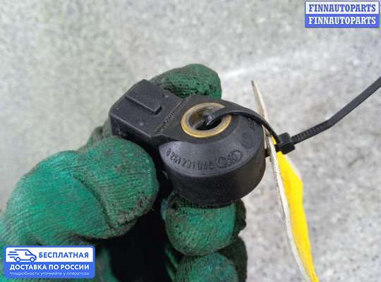 Датчик детонации на Volkswagen Bora (1J2)