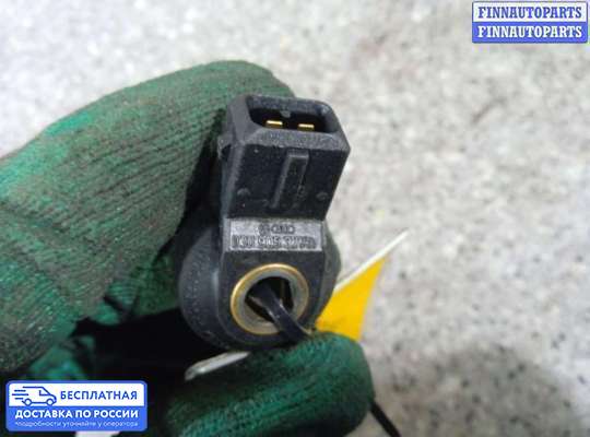 Датчик детонации на Volkswagen Bora (1J2)