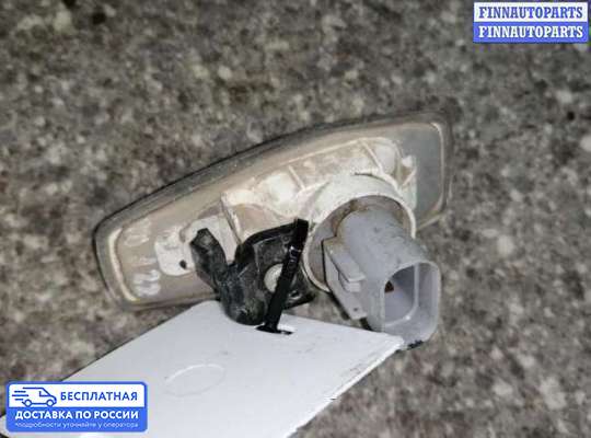 Повторитель поворота в крыло на Hyundai Getz