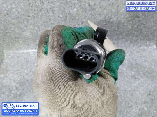 Рампа (рейка) топливная на Range Rover Sport I (L320)