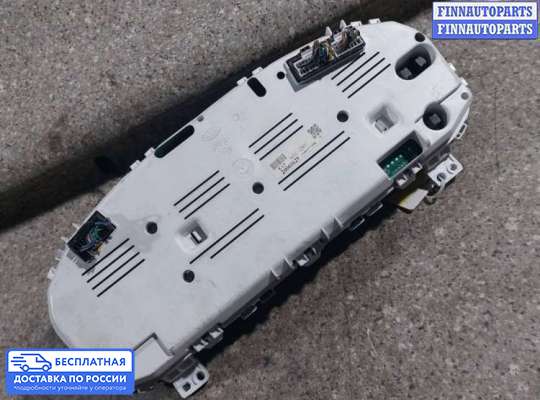 Щиток приборов на Kia Carens I (RS)
