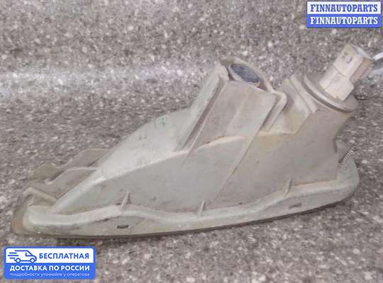 Поворотник передний на Toyota Celica T23