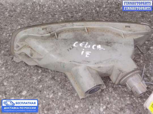 Поворотник передний на Toyota Celica T23