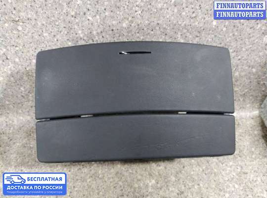 Бардачок (вещевой ящик) на Mercedes-Benz S (W221)