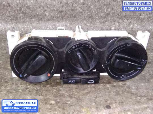 Блок управления печкой на Volkswagen Golf IV (1J)