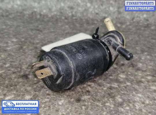 Моторчик (насос) омывателя на Volkswagen Golf III (1H)