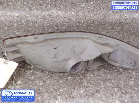 Поворотник передний на Toyota Corolla 7 (E100)