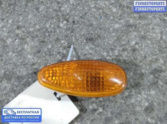 Повторитель поворота в крыло на Mitsubishi Space Wagon (N3_W, UF)