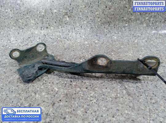 Петля капота на Hyundai Getz