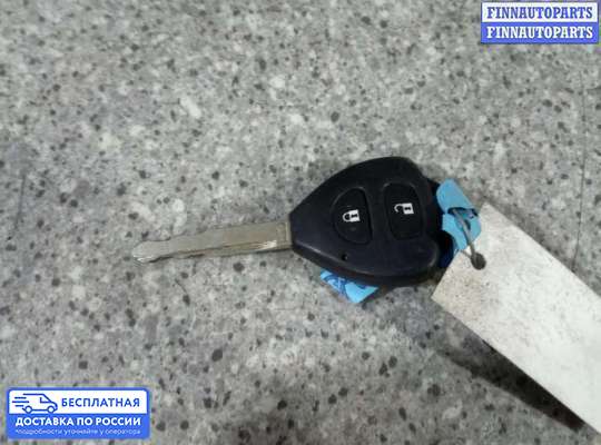 Замок зажигания с ключом на Toyota Verso AR20