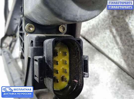 Стеклоподъемник электрический на Audi A6 (C5)