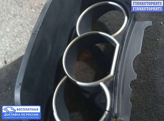 Обшивка салона на Nissan Tiida I (C11)