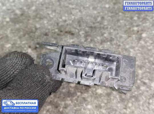 Резистор (сопротивление) отопителя на Opel Corsa D
