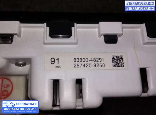 Щиток приборов на Lexus RX II (XU30)