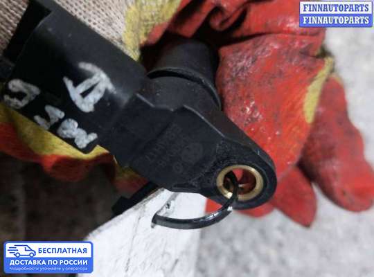 Датчик распредвала на Renault Megane II