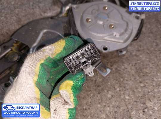 Амортизатор крышки багажника на Lexus RX II (XU30)