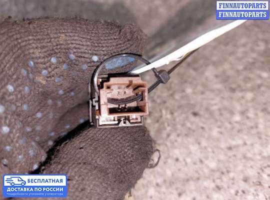 Кнопка аварийной остановки на Peugeot 207