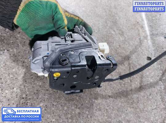 Замок боковой двери на Volkswagen Passat B6 (3C)