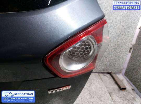 Фонарь крышки багажника на Ford Kuga I