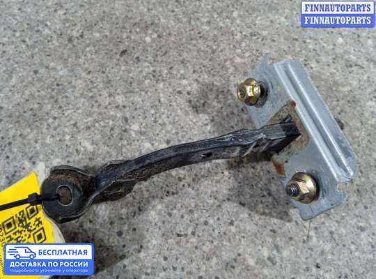 Ограничитель двери на Mazda Premacy