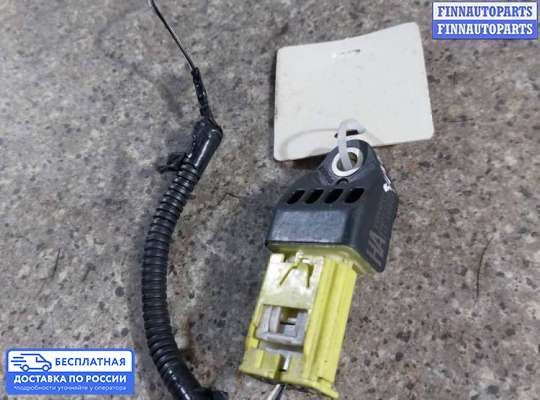 Датчик удара (Airbag) на Toyota Auris II (E180)