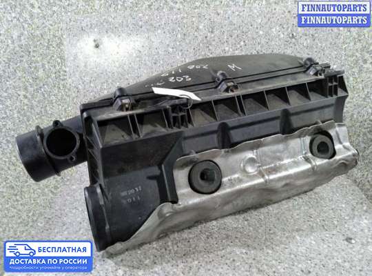 Корпус воздушного фильтра на Mercedes-Benz C (W203)