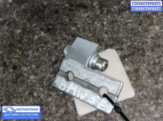 Петля двери на BMW 5 (E39)