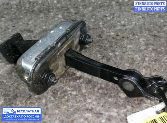 Ограничитель двери на Kia Ceed I (ED)