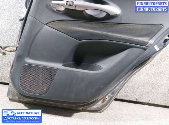 Обшивка салона на Toyota Auris I (E150)