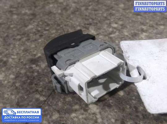 Блок управления стеклоподъёмниками на Renault Laguna II