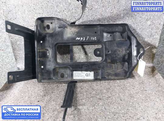 Кронштейн (площадка) аккумулятора (АКБ) на Mercedes-Benz S (W221)