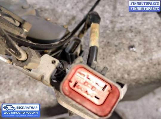 Замок боковой двери на Chrysler Voyager IV (RG)