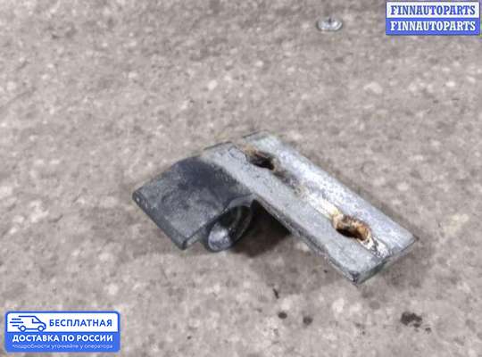 Петля двери на BMW 7 (E38)