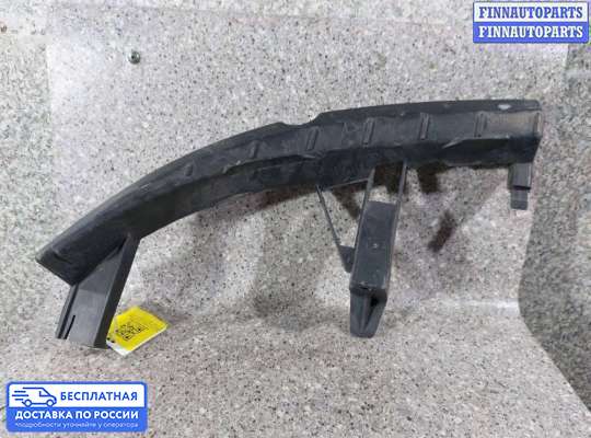 Кронштейн фары на Renault Scenic II