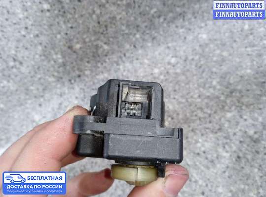 Моторчик заслонки печки на Opel Vectra C