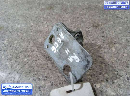 Петля двери на Audi A6 (C6)