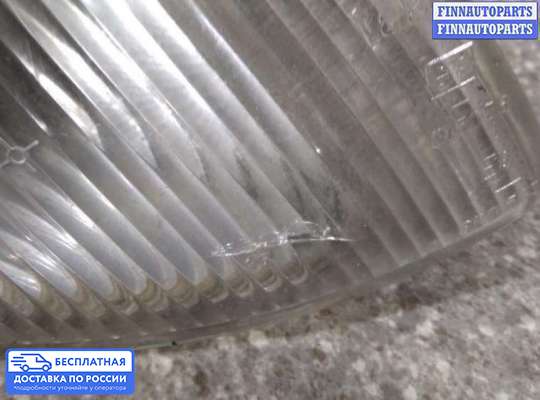 Поворотник передний на Renault Laguna I