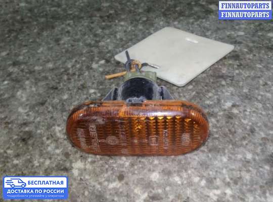 Повторитель поворота в крыло на Renault Scenic I